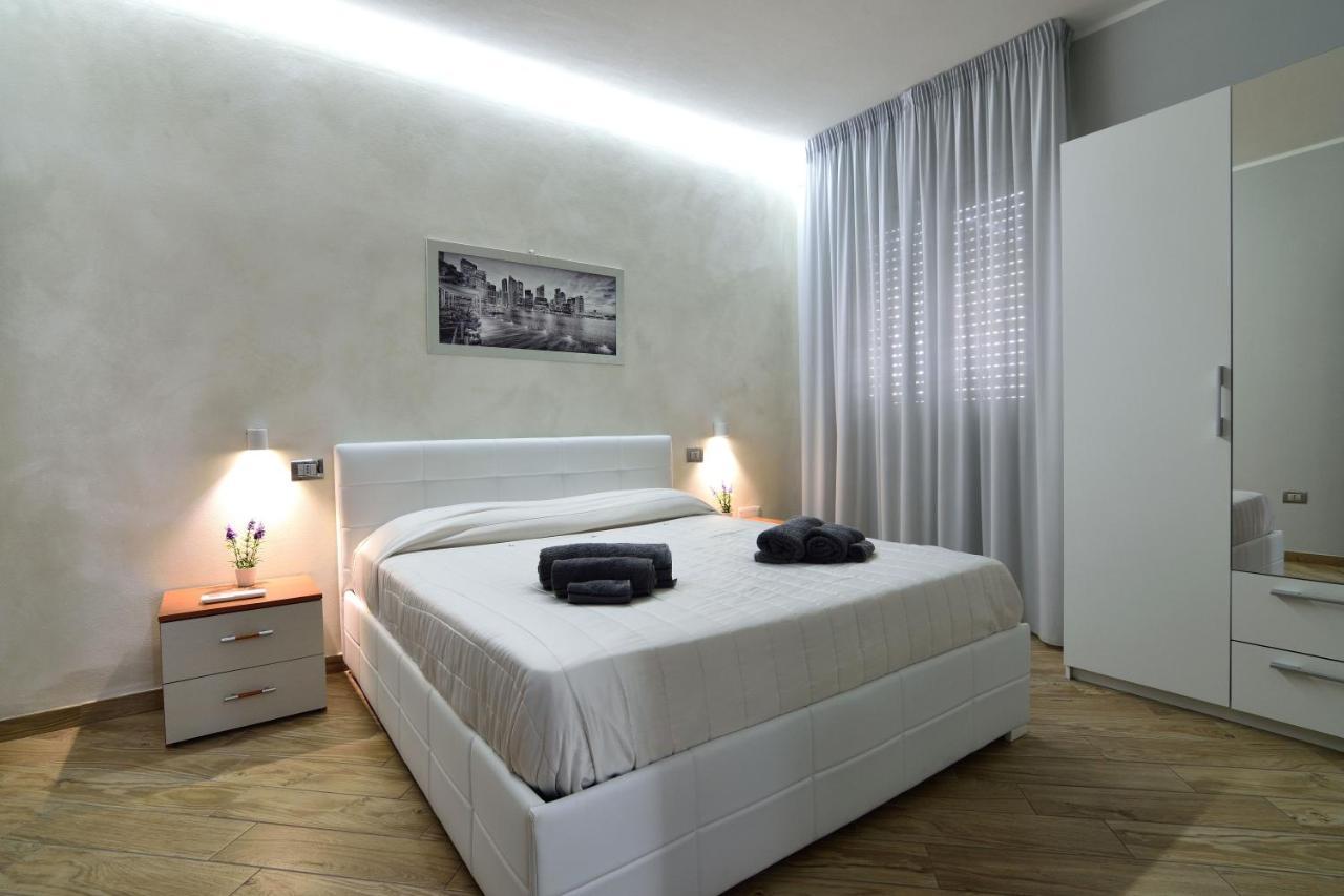 Luxury Garibaldi Apartment อาลเกโร ภายนอก รูปภาพ